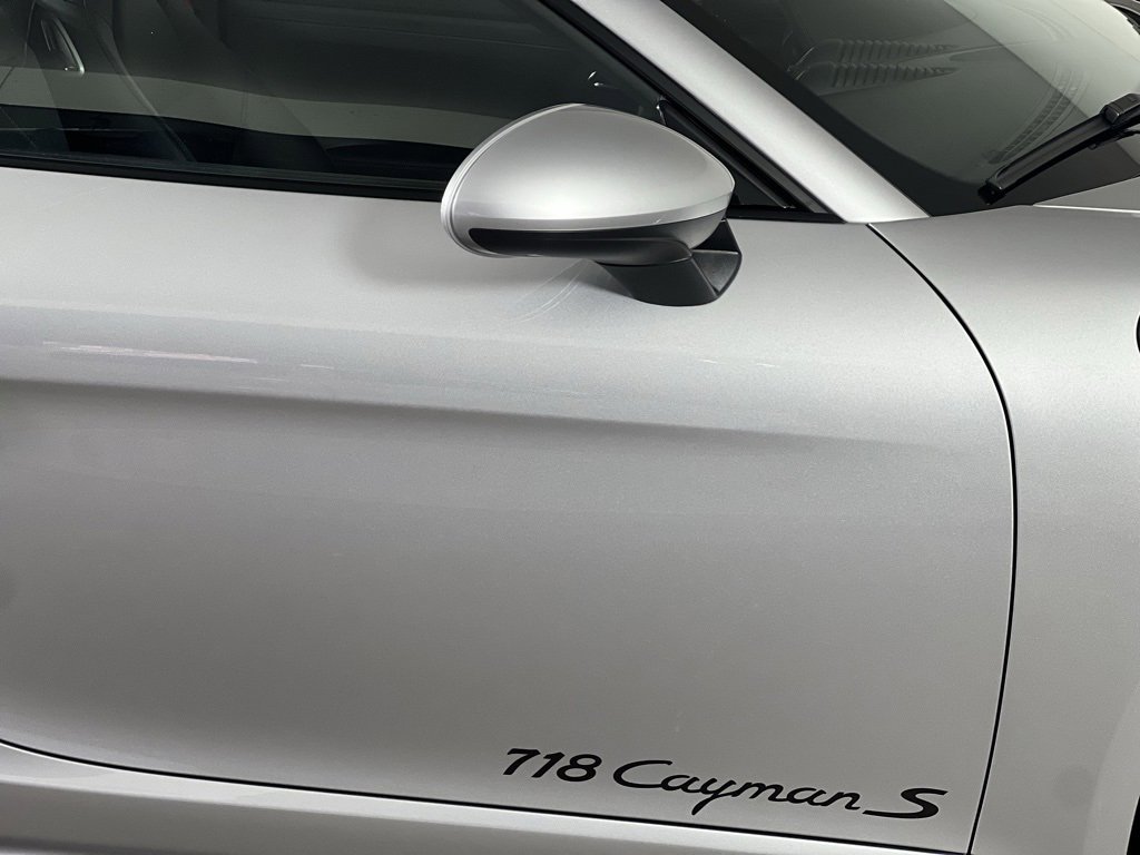 Certified 2022 Porsche 718 Cayman S image 17