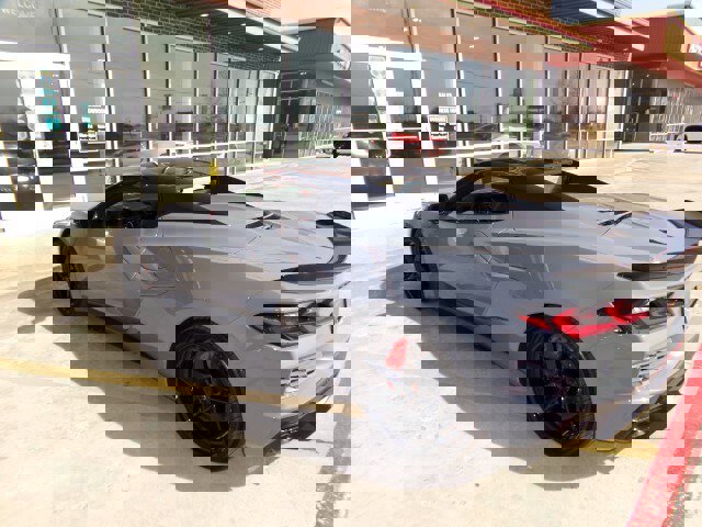 Used 2025 Chevrolet Corvette E-Ray w/ Stealth Interior Trim Package image 25