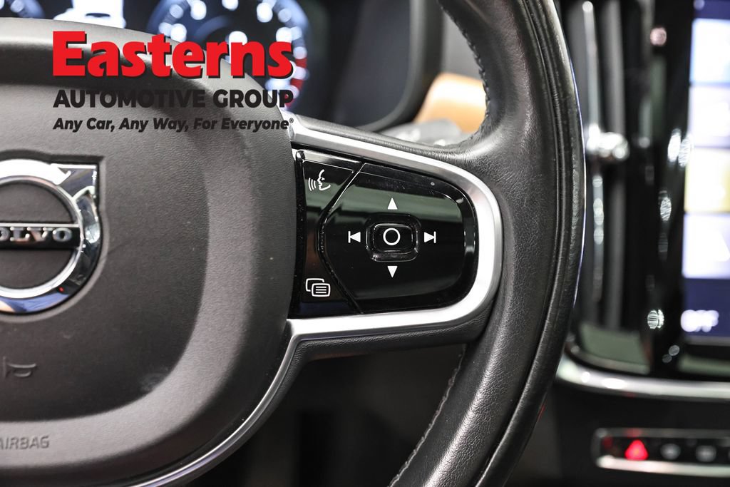 Used 2018 Volvo S90 T6 Inscription w/ Convenience Package AWD/4WD image 16