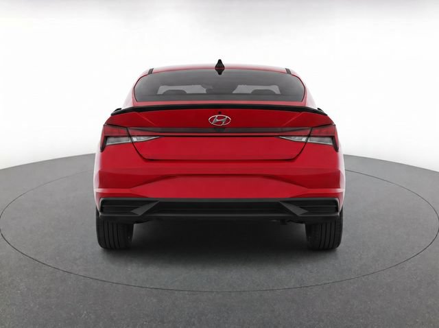 Used 2023 Hyundai Elantra SEL w/ Convenience Package FWD image 7