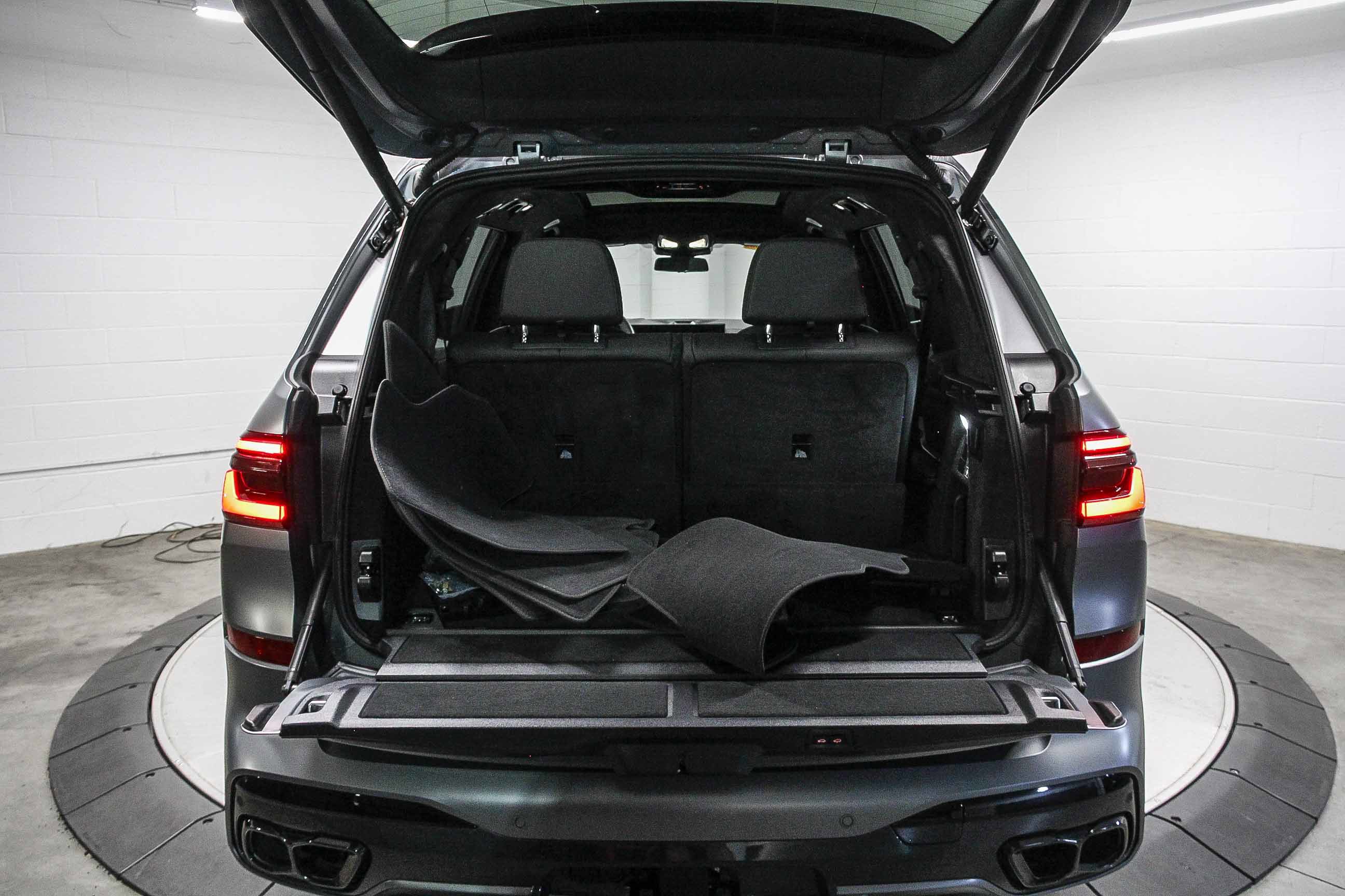 New 2026 BMW X7 M60i image 27