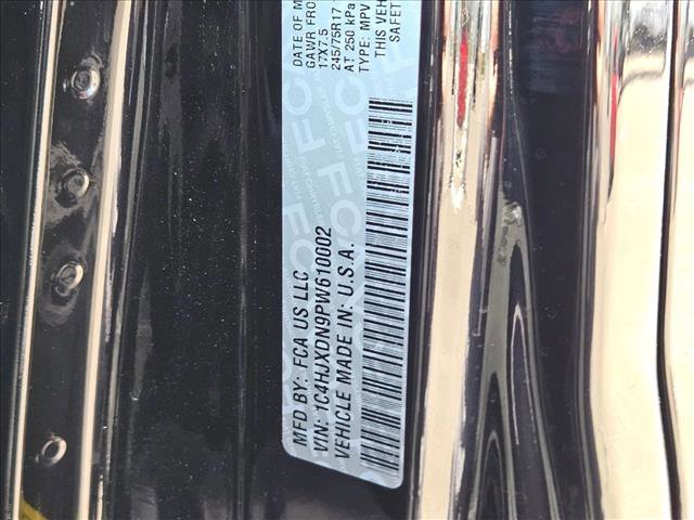 Used 2023 Jeep Wrangler Sport S image 24