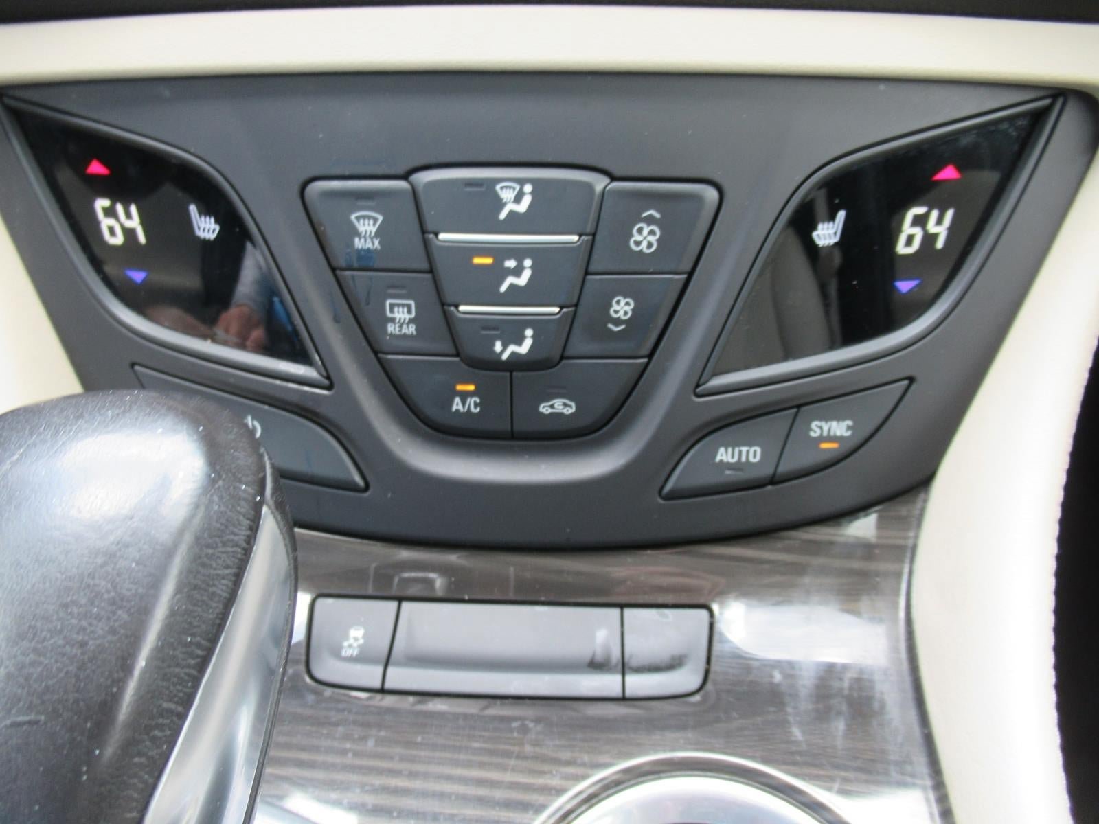 Used 2019 Buick Envision Preferred FWD image 26