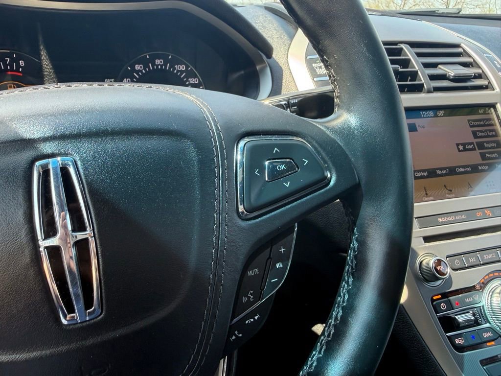 Used 2019 Lincoln MKZ Reserve w/ Reserve Plus Package image 24
