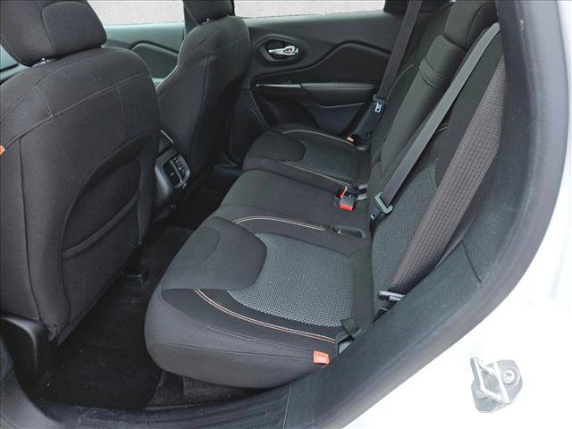 Used 2017 Jeep Cherokee 75th Anniversary image 10