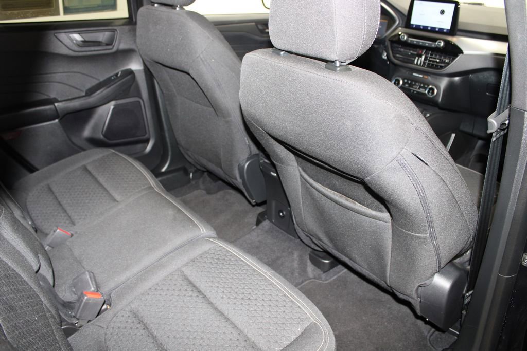 Used 2025 Ford Escape Active AWD/4WD image 28