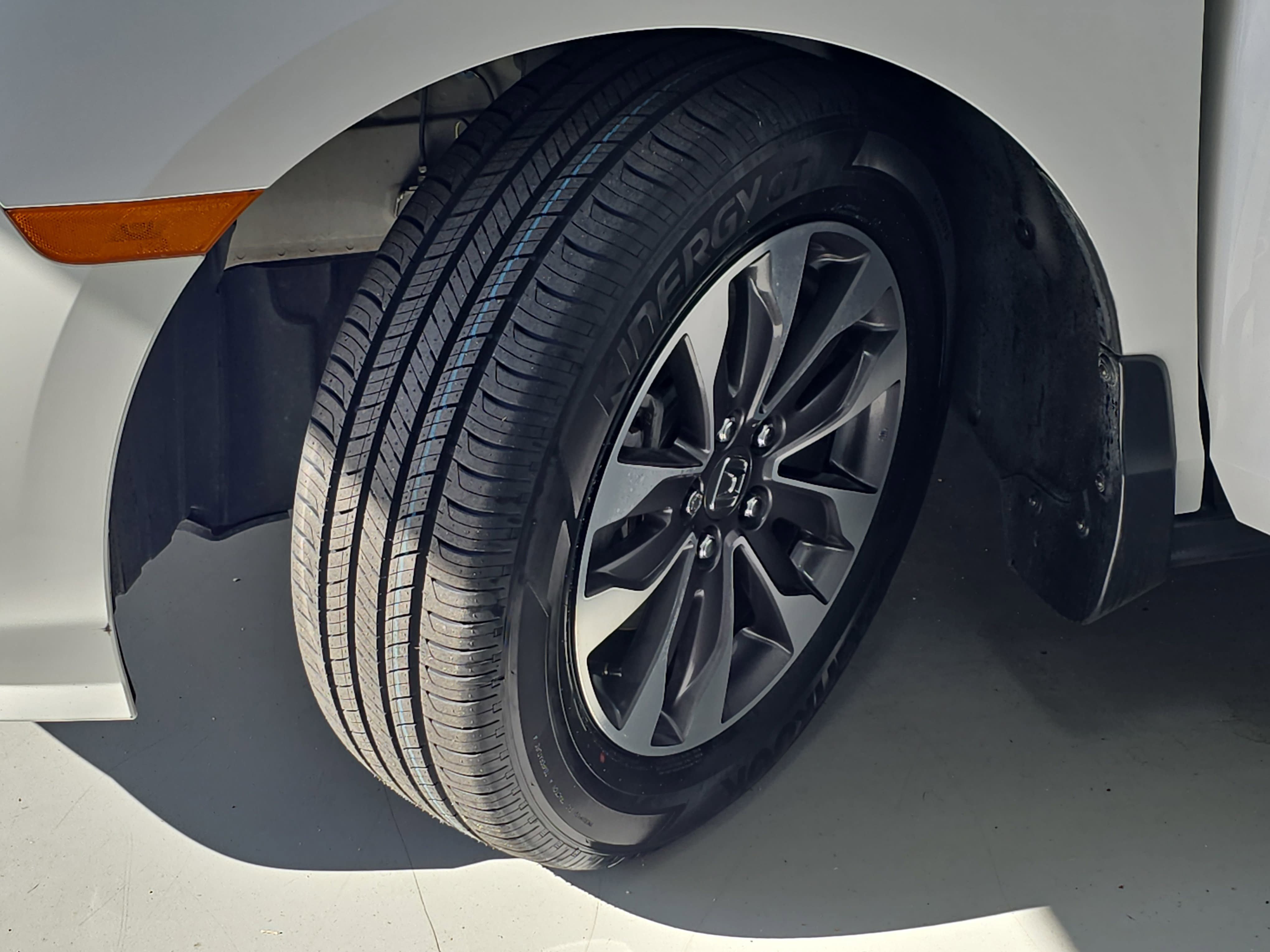 Certified 2024 Honda Odyssey EX-L image 31
