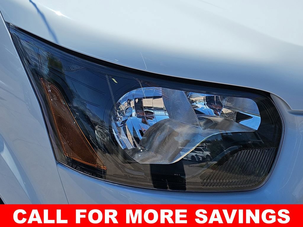 New 2025 Ford Transit 250 Low Roof RWD image 34