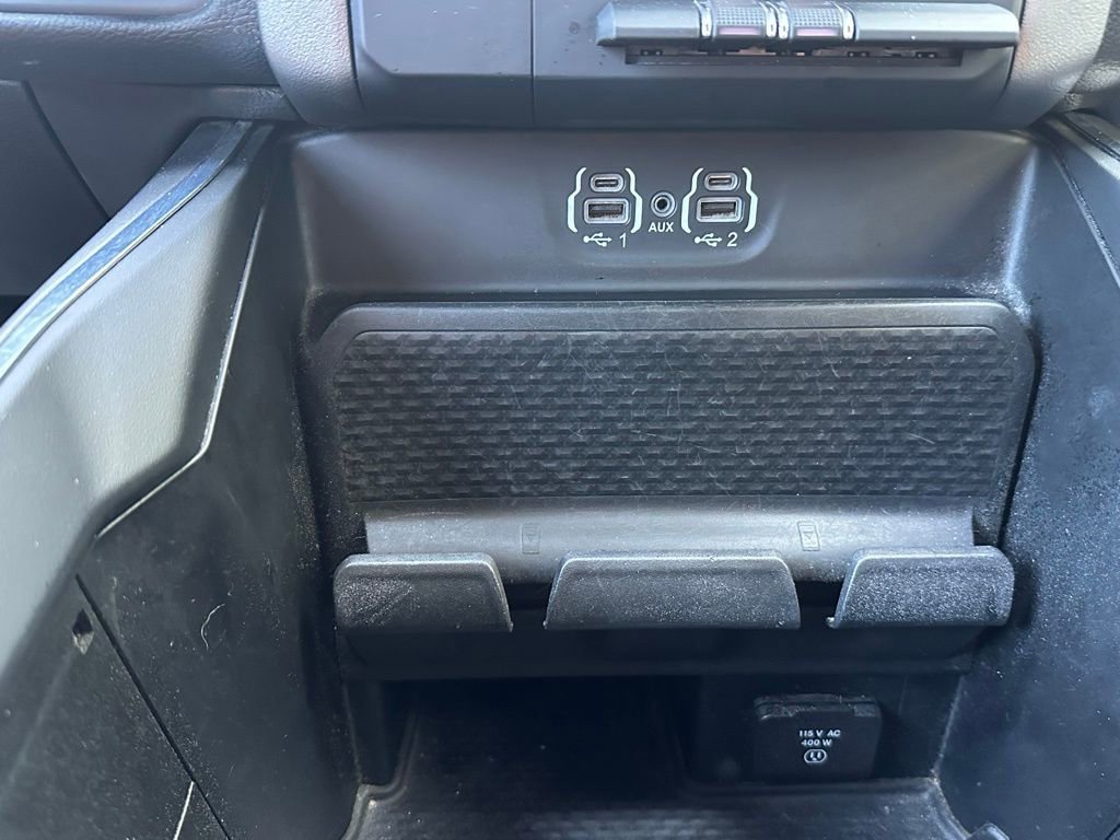 Used 2024 RAM 1500 Laramie image 32