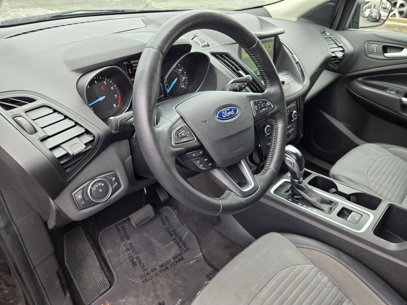Used 2019 Ford Escape SE FWD image 10