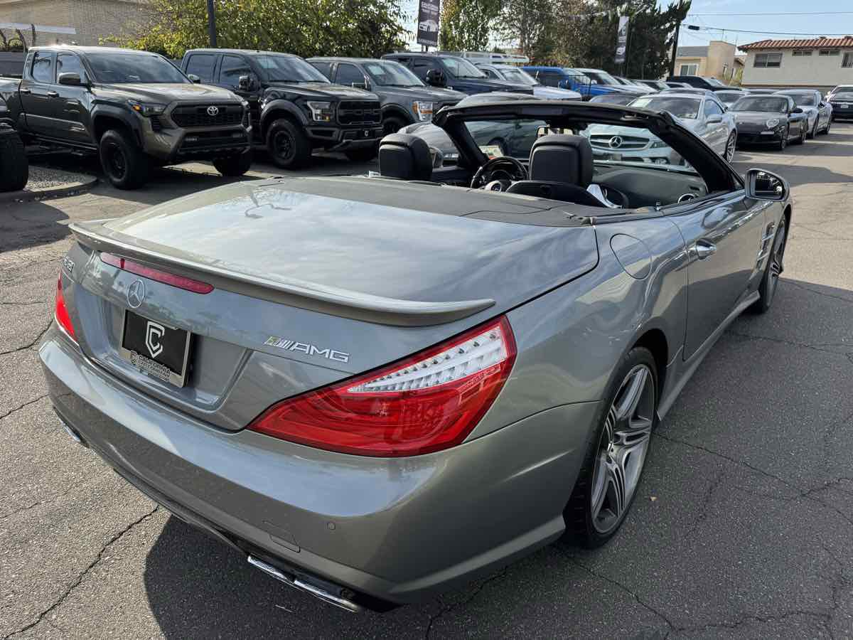 Used 2013 Mercedes-Benz SL 63 AMG image 11