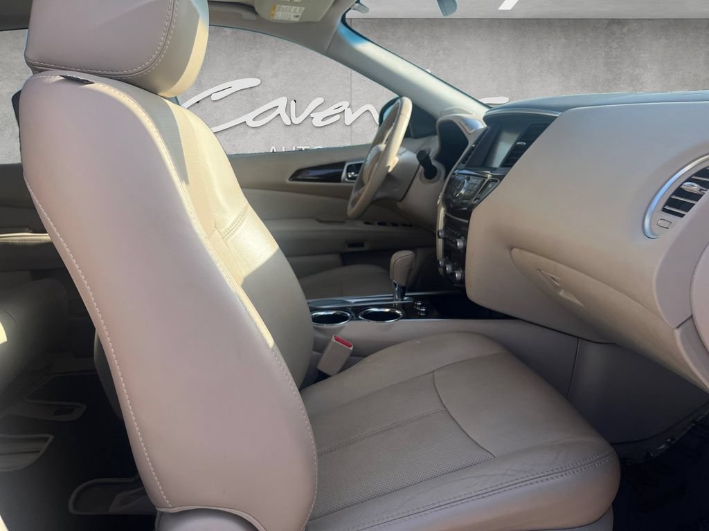 Used 2014 Nissan Pathfinder Platinum w/ Platinum Premium Package FWD image 24