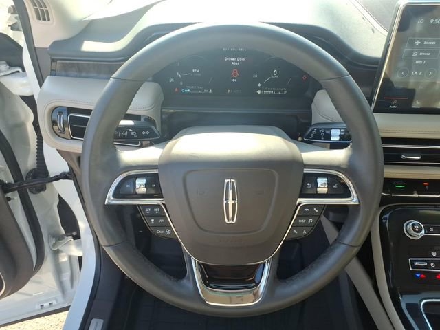 Used 2023 Lincoln Nautilus Reserve w/ Equipment Group 201A AWD/4WD image 19