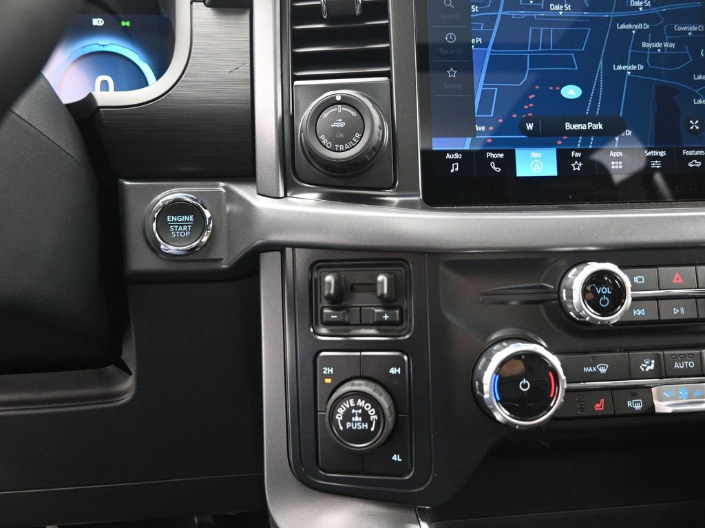 New 2025 Ford F150 XLT w/ Equipment Group 303A High image 18