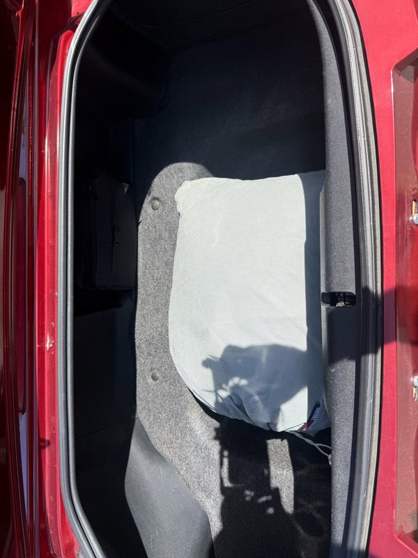 Used 2006 MAZDA MX-5 Miata Grand Touring w/ Premium Pkg RWD image 31