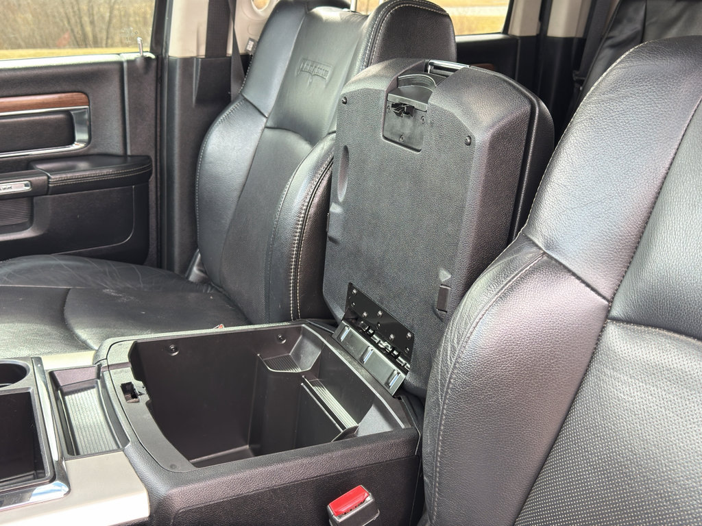 Used 2015 RAM 3500 Laramie image 19
