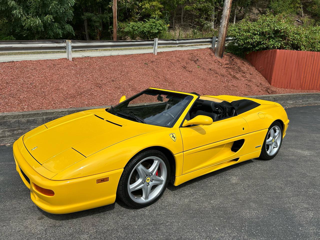 Used 1999 Ferrari F355 Spider RWD image 2
