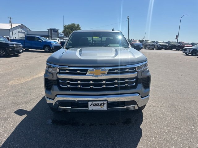 New 2026 Chevrolet Silverado 1500 LTZ w/ LTZ Premium Package image 3