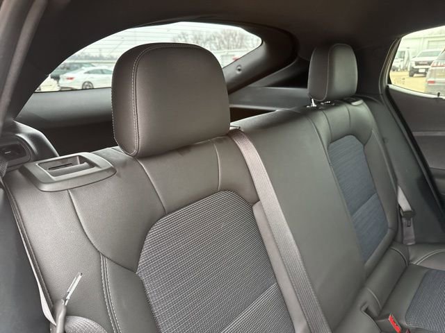 Used 2025 Buick Envista Preferred image 40