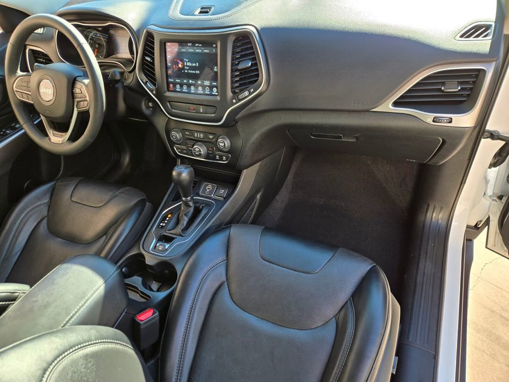 Used 2022 Jeep Cherokee Latitude Lux w/ Sun & Sound Group image 21