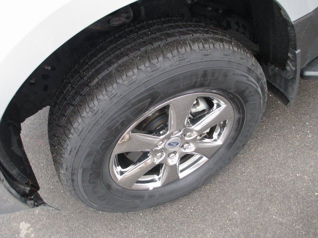 Used 2019 Ford F150 XLT w/ Equipment Group 302A Luxury image 12