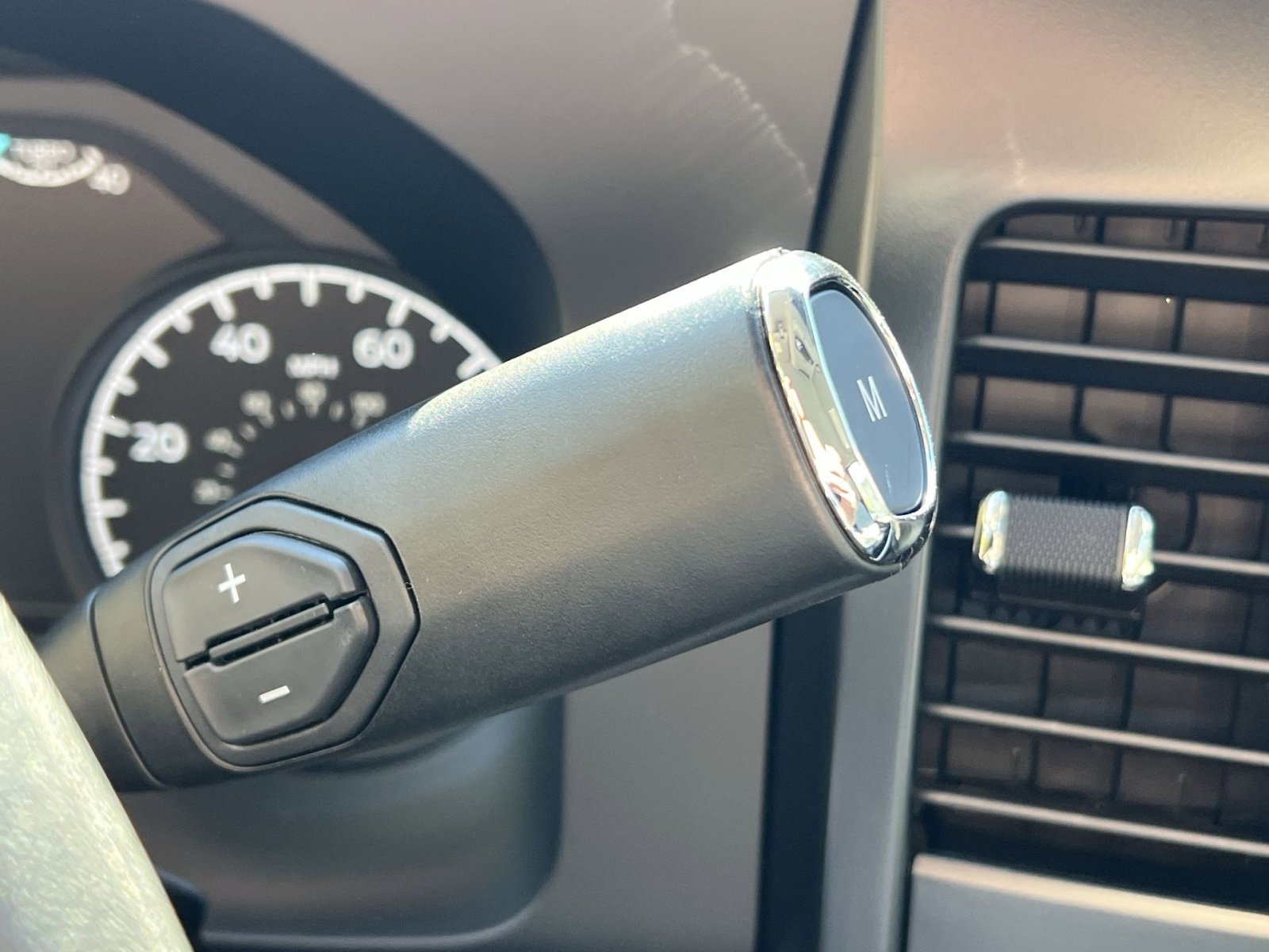 New 2026 Ford F250 XL w/ 360-Degree Camera Package image 21