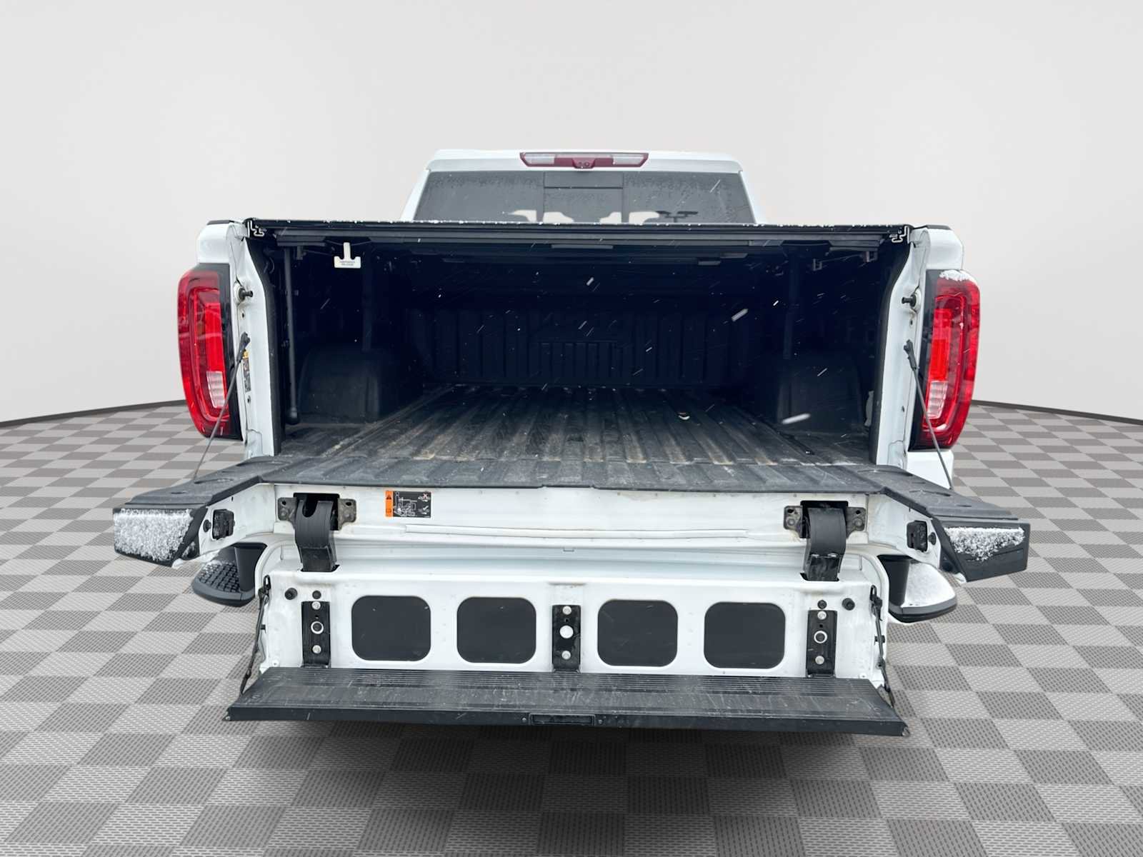 Certified 2022 GMC Sierra 1500 AT4 w/ Technology Package image 28