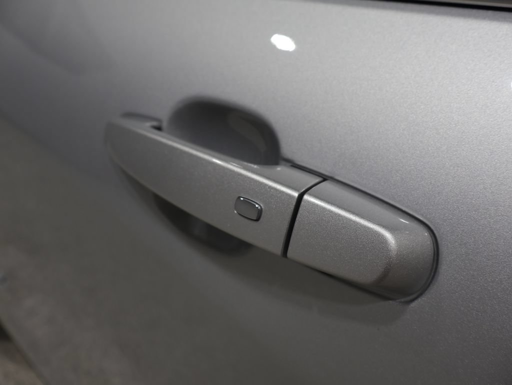 Used 2022 Chevrolet Equinox LT AWD/4WD image 10