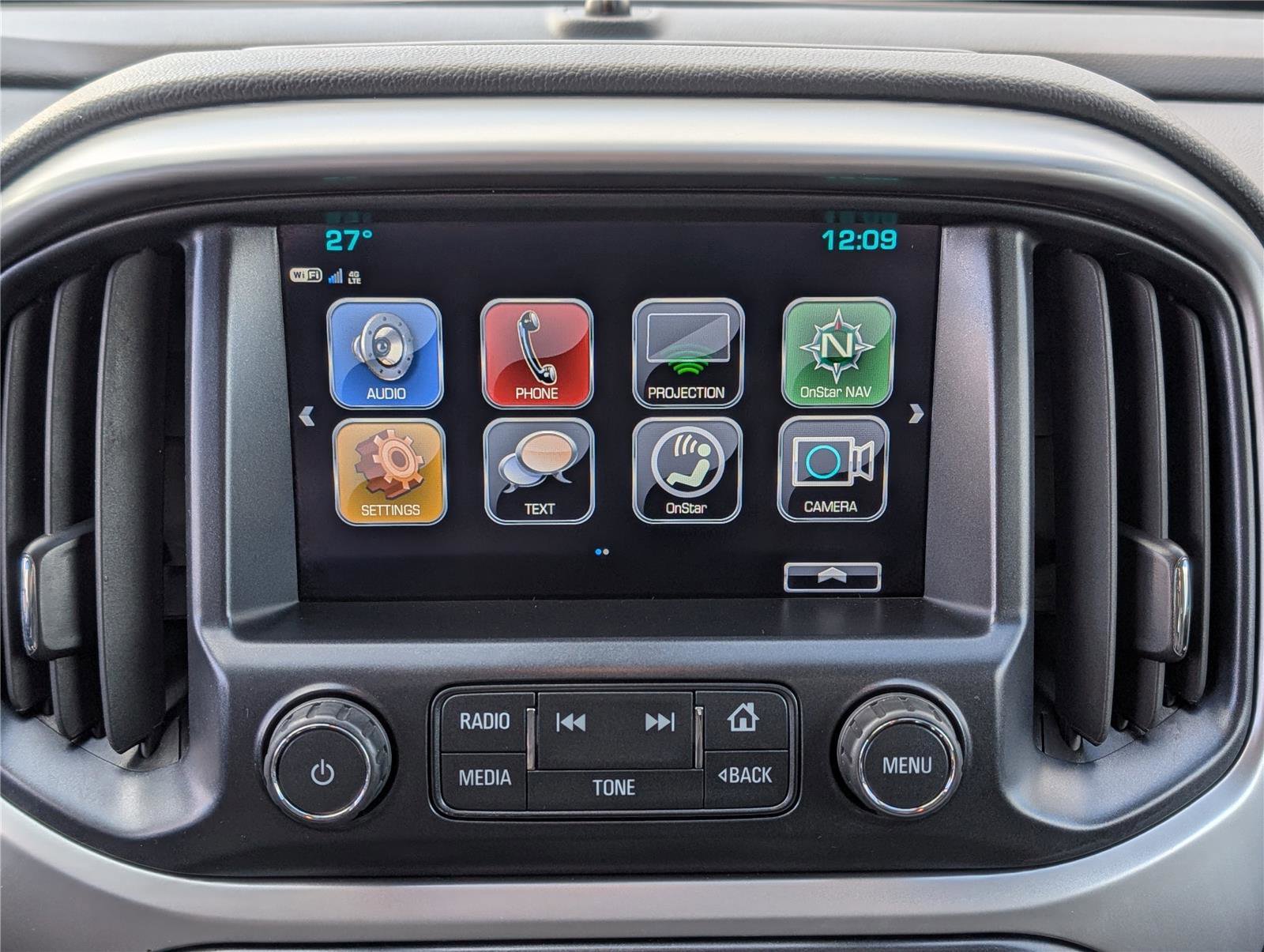 Used 2018 Chevrolet Colorado LT image 20