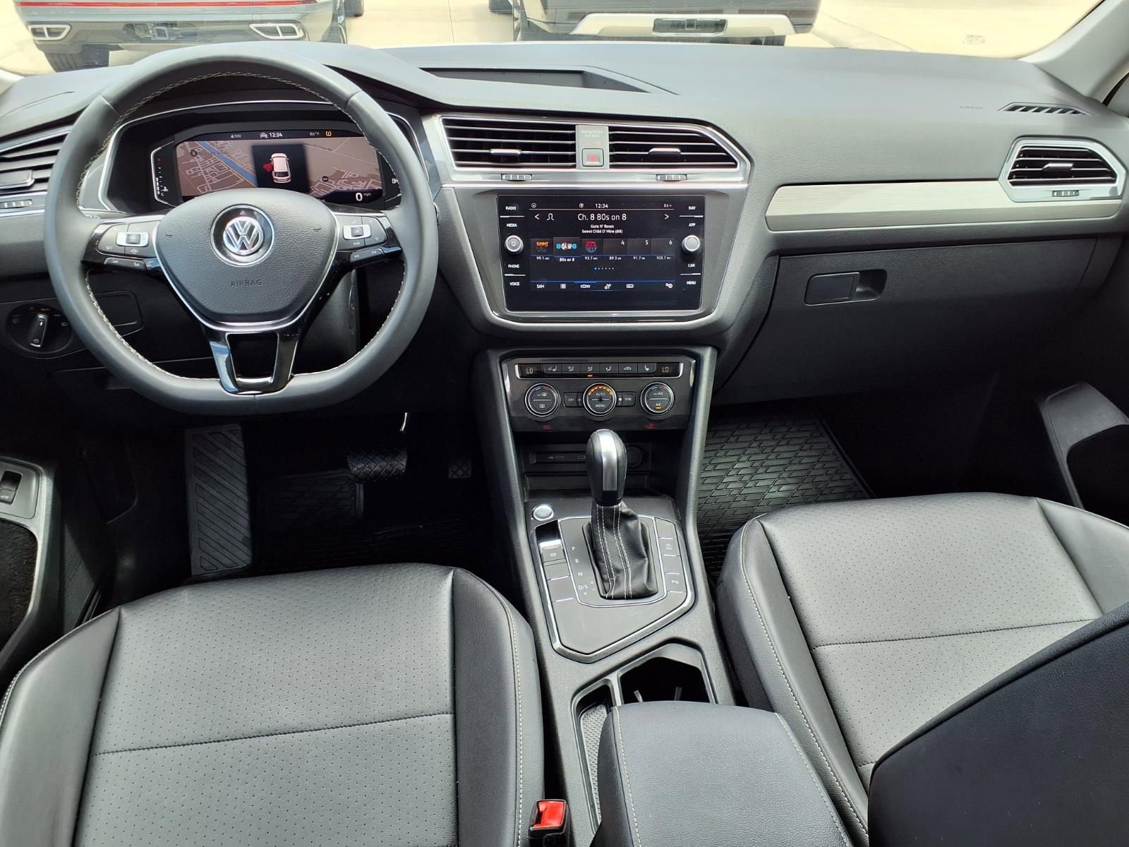Used 2021 Volkswagen Tiguan SEL FWD image 13