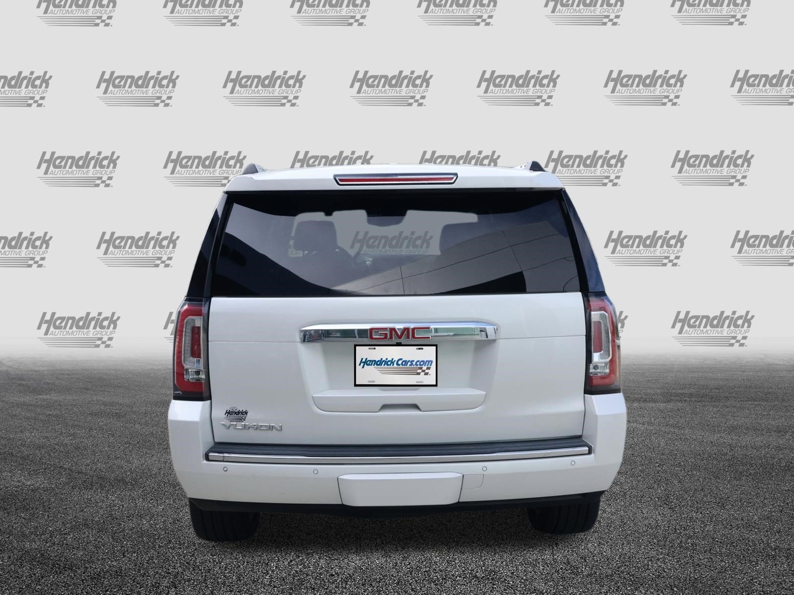 Used 2016 GMC Yukon Denali w/ Open Road Package RWD image 8