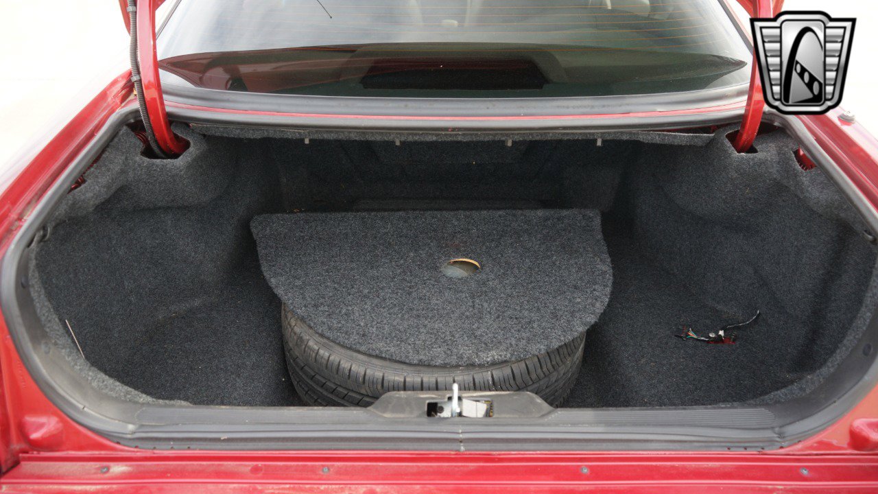 Used 2001 Cadillac Eldorado ESC w/ Comfort/Convenience Pkg image 20