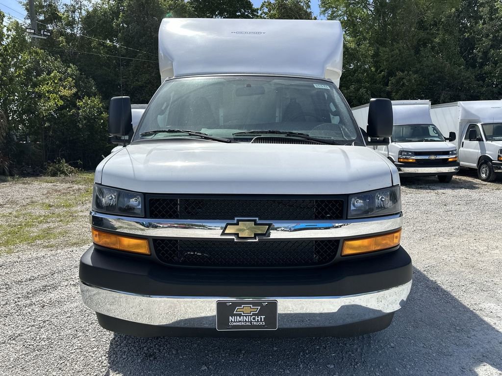 New 2025 Chevrolet Express 3500 w/ Power Convenience Package image 11