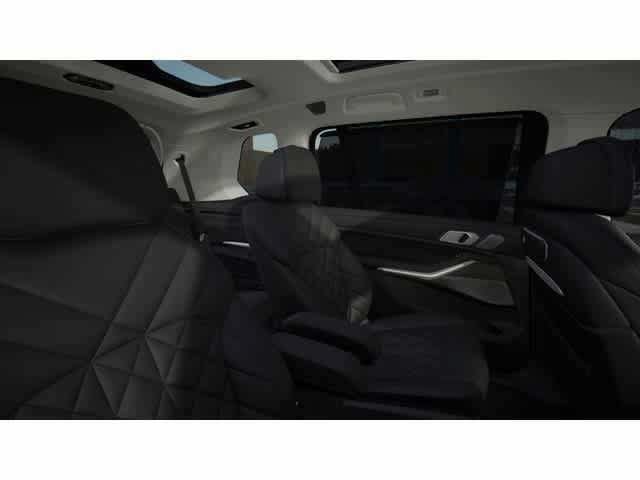 New 2026 BMW X7 xDrive40i w/ Premium Package AWD/4WD image 12