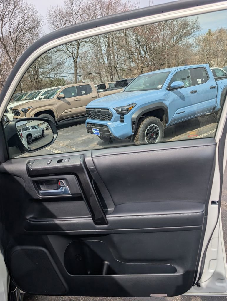 Used 2020 Toyota 4Runner Nightshade image 20