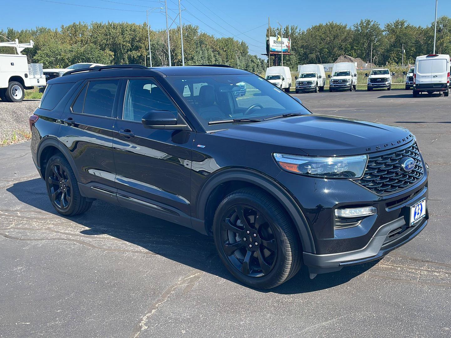 Used 2023 Ford Explorer ST-Line w/ Class IV Trailer Tow Package AWD/4WD image 7