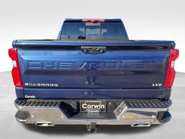Used 2022 Chevrolet Silverado 1500 LTZ w/ Technology Package AWD/4WD image 12