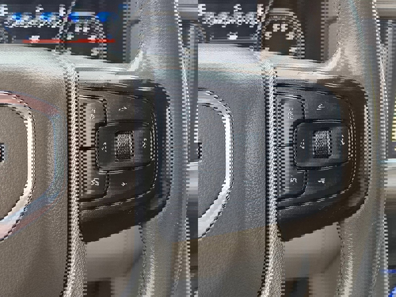 Used 2021 GMC Yukon Denali image 13