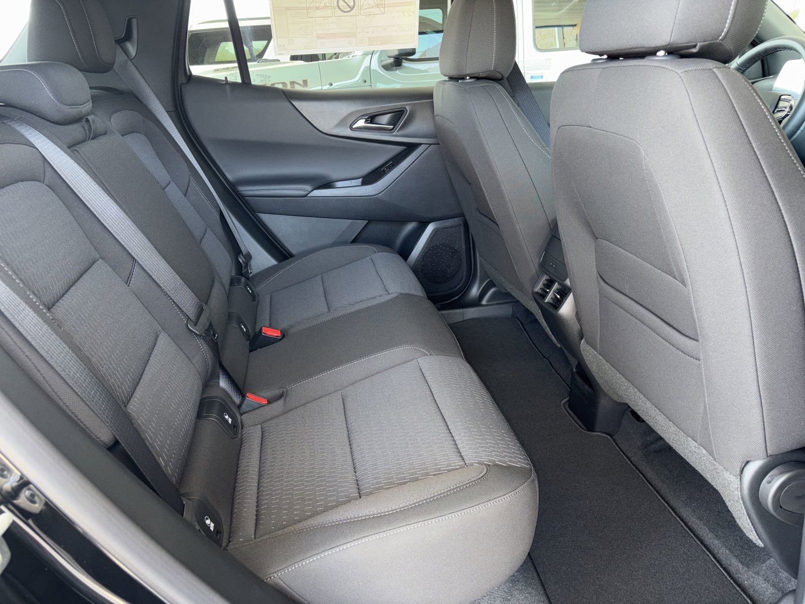 New 2026 Chevrolet Equinox LT w/ Midnight Edition image 16