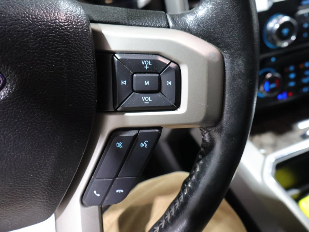 Used 2018 Ford F250 Lariat w/ Lariat Ultimate Package AWD/4WD image 30