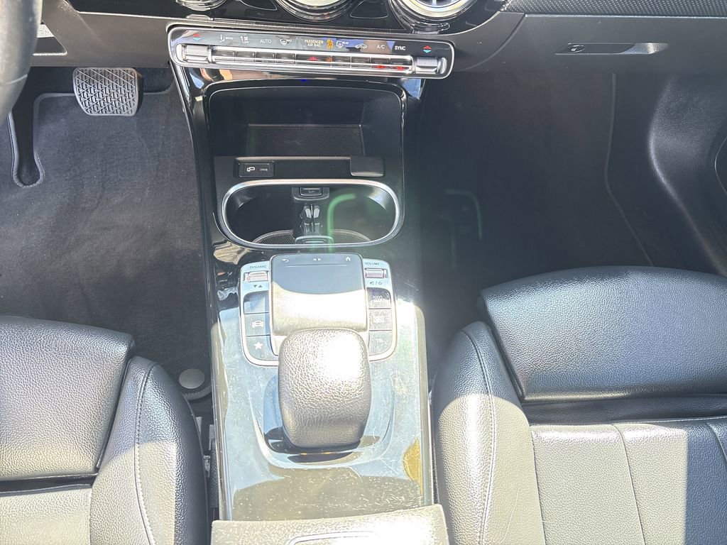 Used 2020 Mercedes-Benz A 220 w/ Premium Package image 21