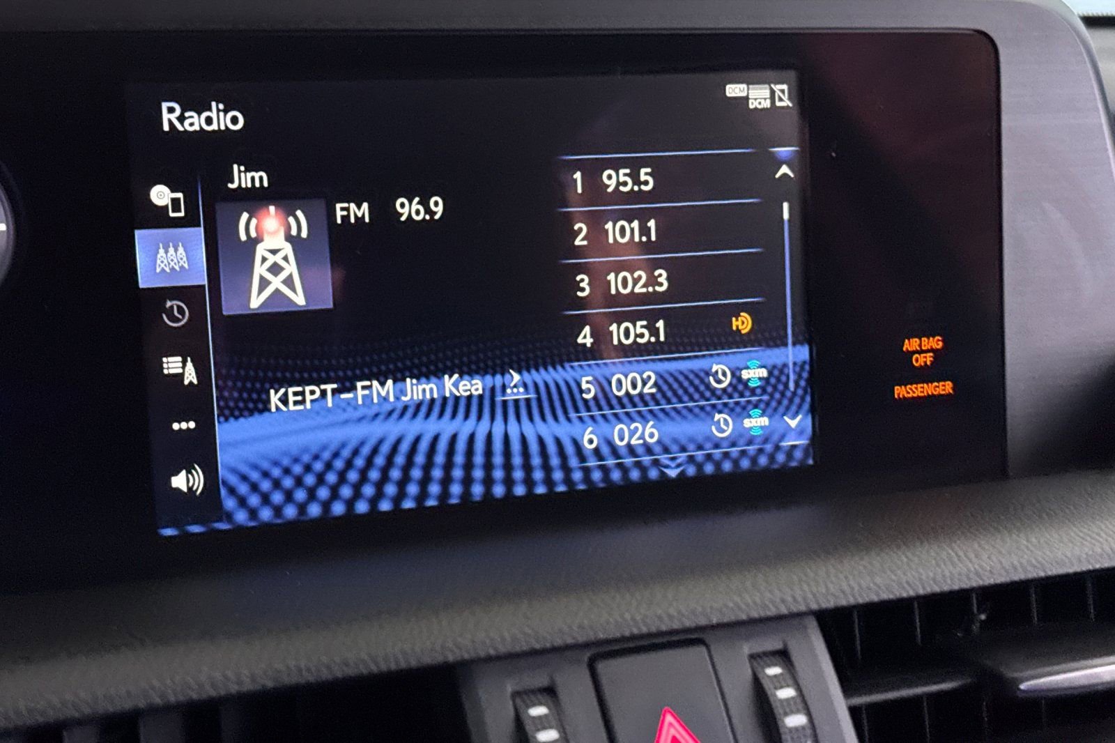 Used 2021 Lexus ES 300h w/ Premium Package FWD image 17