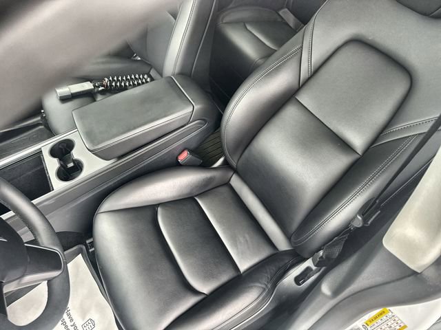 Used 2025 Tesla Model Y Performance AWD/4WD image 19