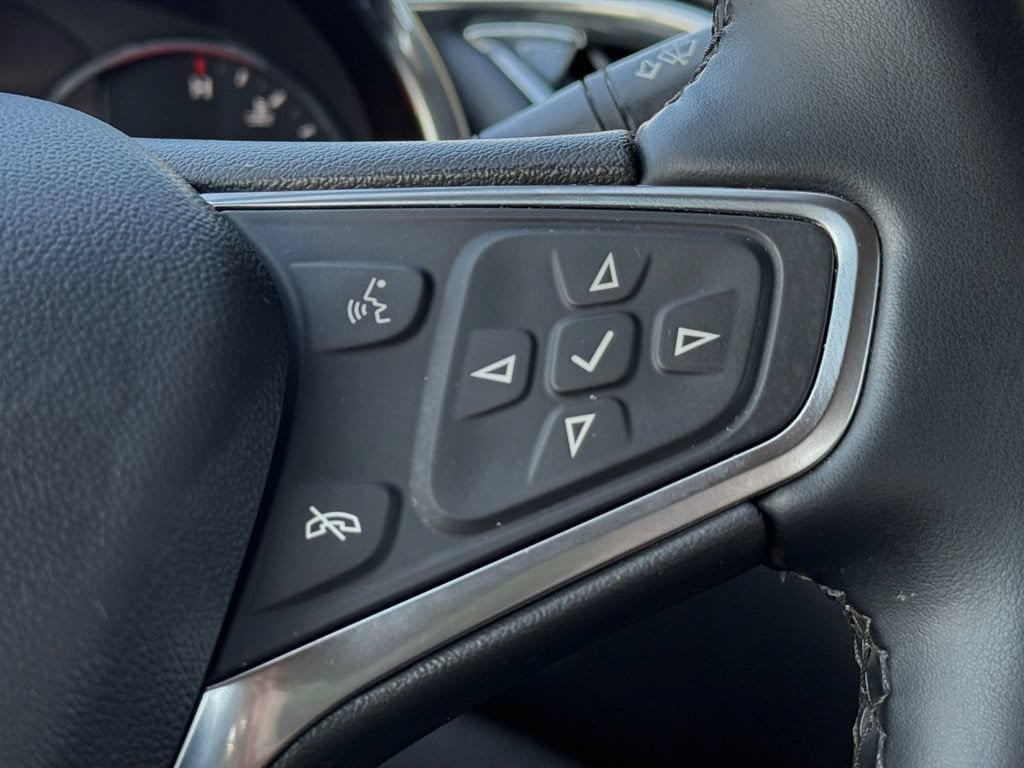 Used 2024 Chevrolet Malibu LT FWD image 26