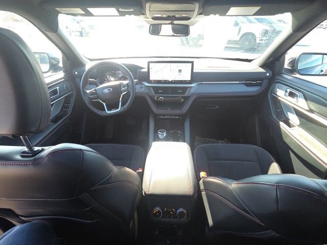 Certified 2025 Ford Explorer ST image 23