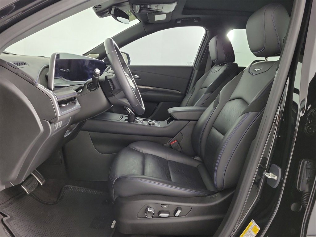Certified 2024 Cadillac XT4 Sport image 16