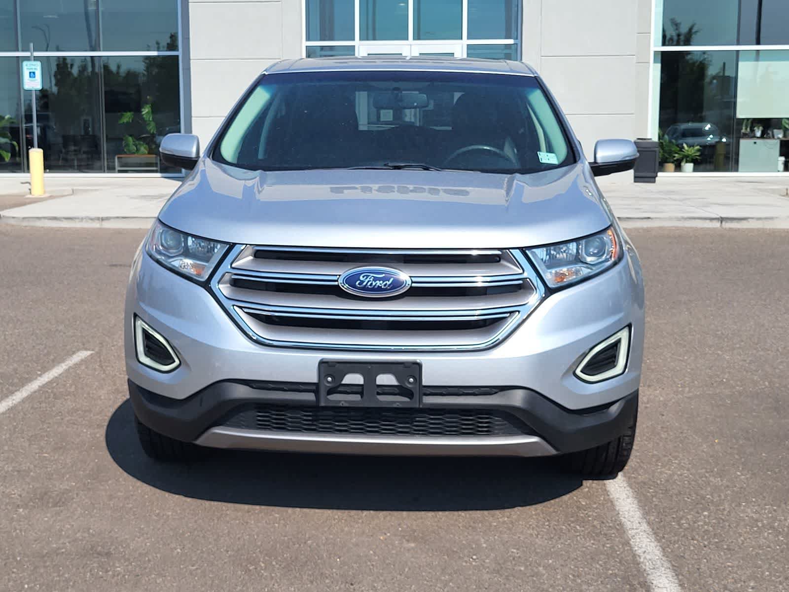 Used 2016 Ford Edge Titanium w/ Technology Package AWD/4WD image 2