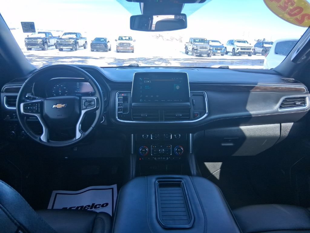 Used 2024 Chevrolet Suburban LT AWD/4WD image 23