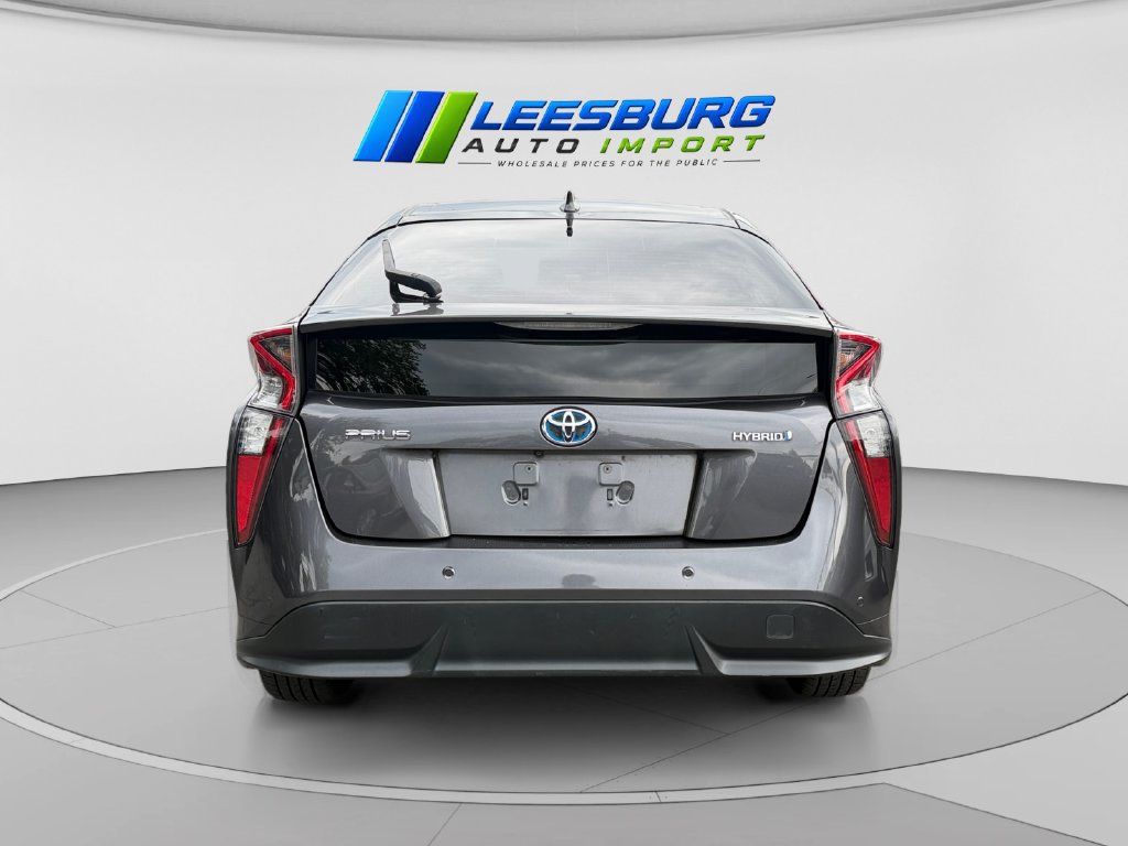 Used 2018 Toyota Prius Four Touring FWD image 4