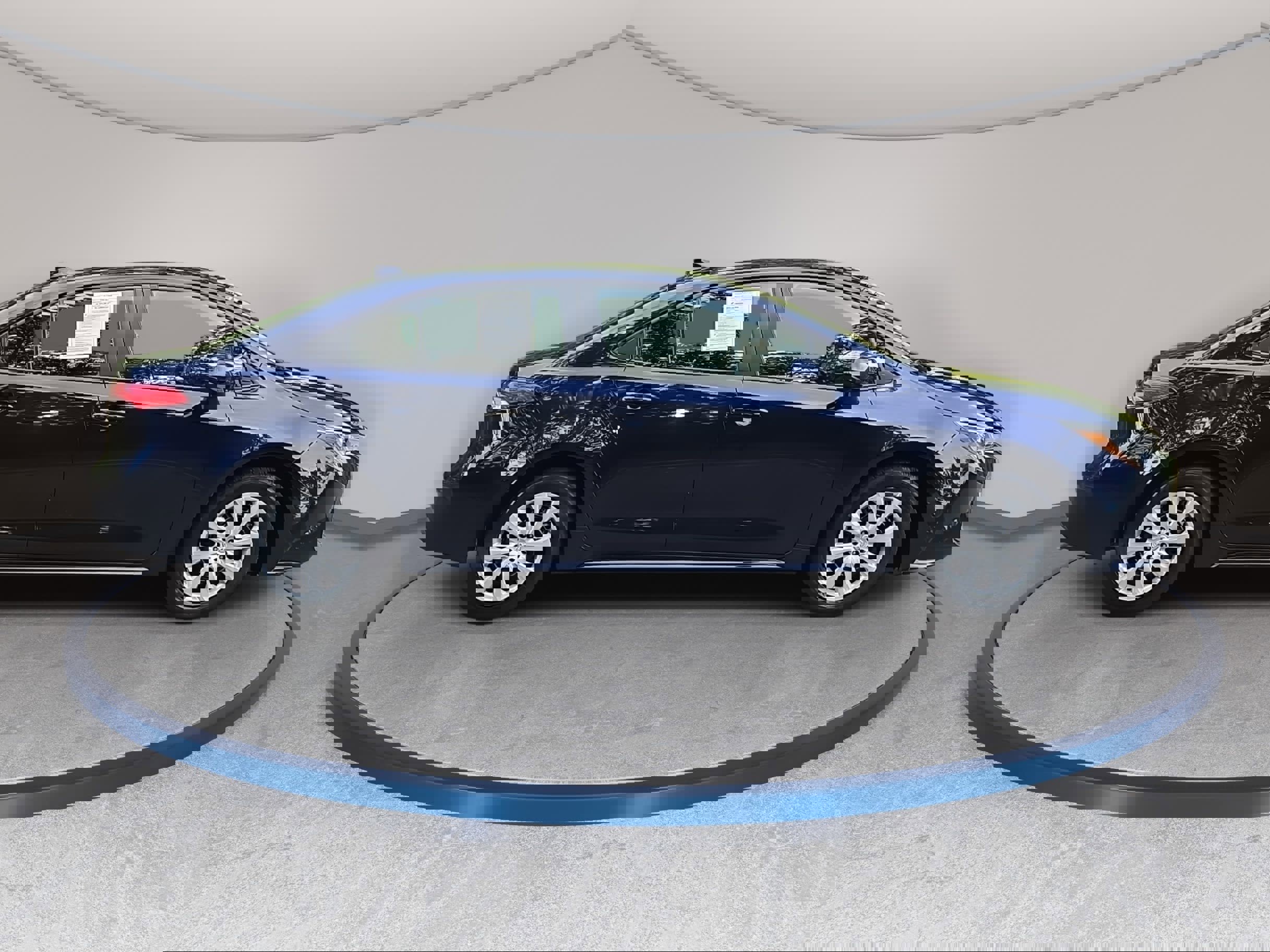 Used 2024 Toyota Corolla LE image 4